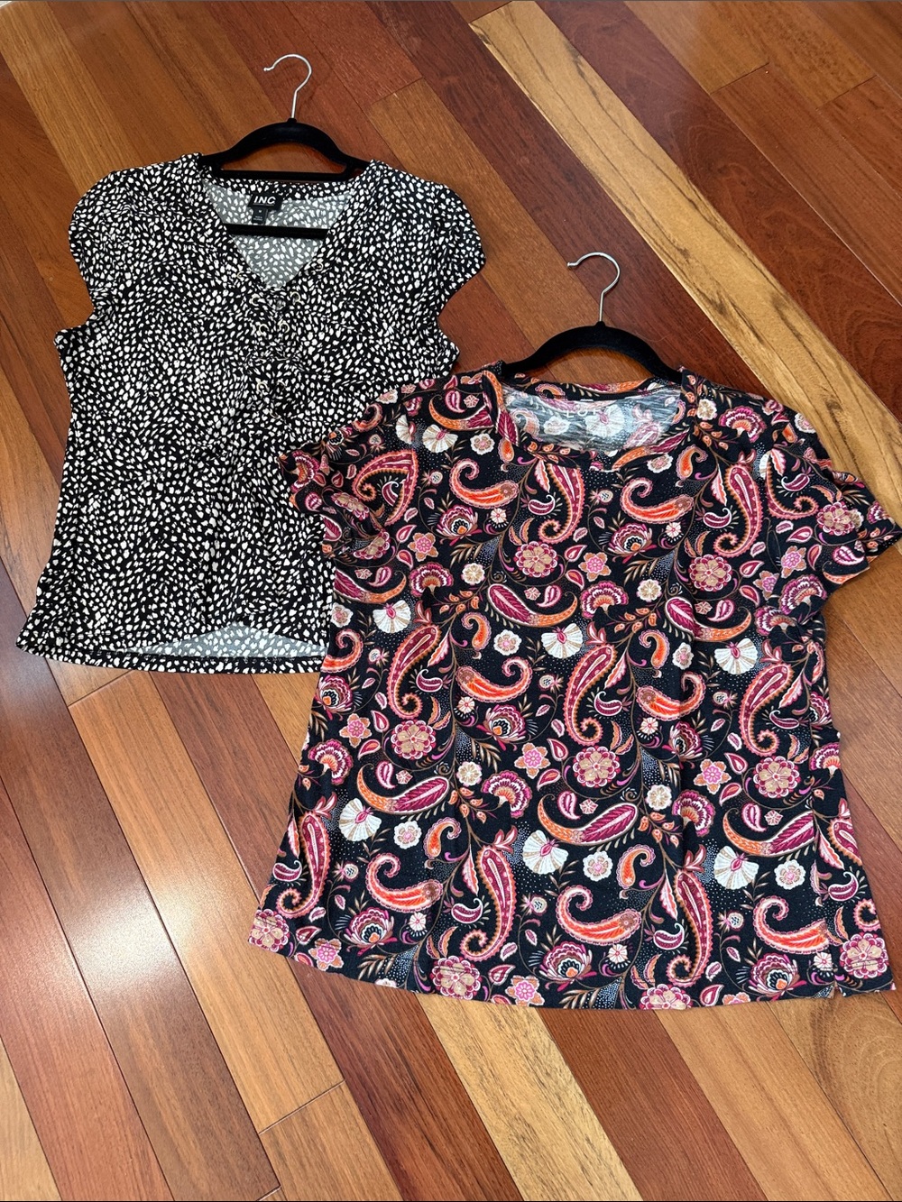 INC Black White Short-Sleeve Top. Loft Paisley Top